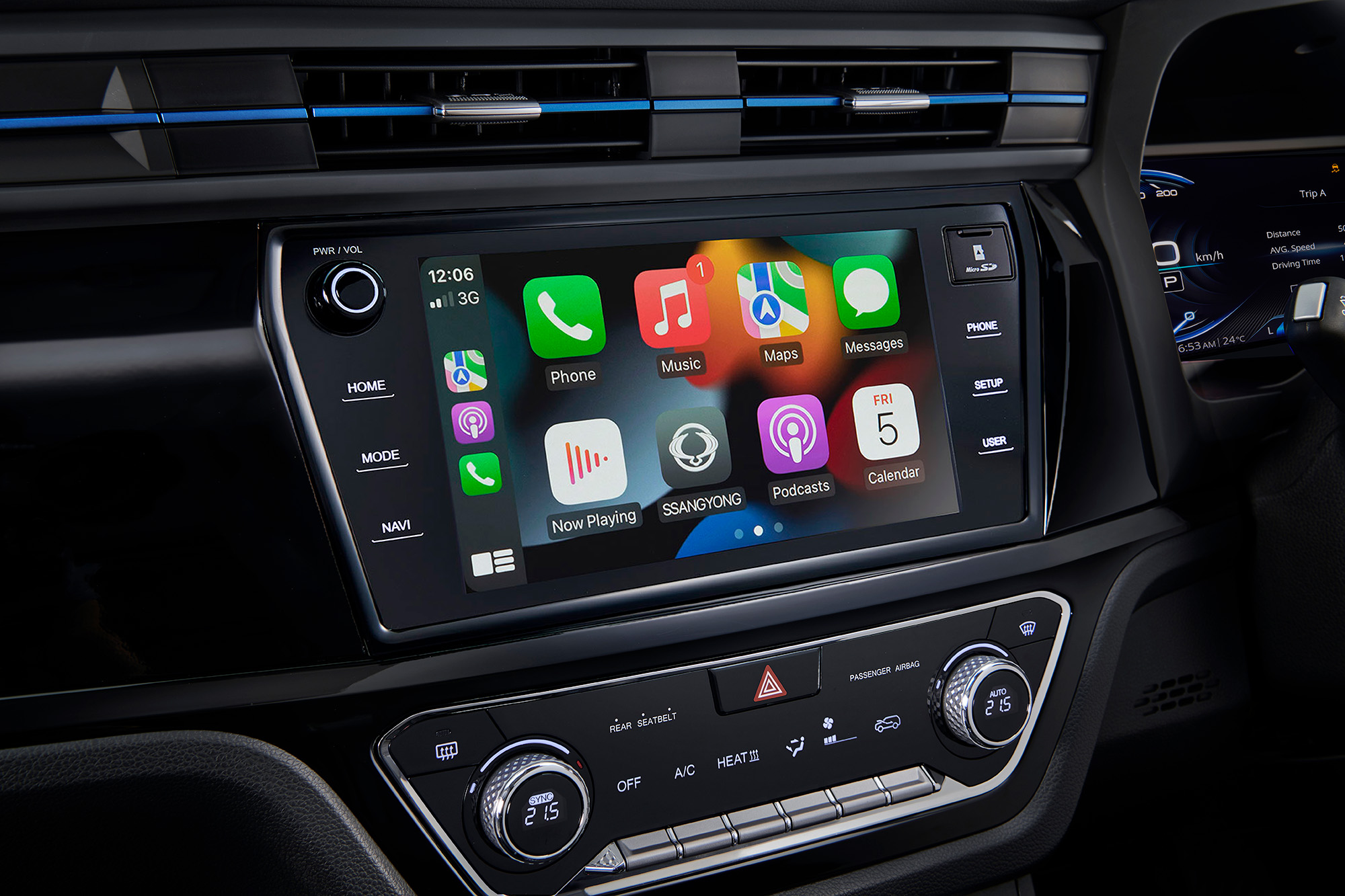 Android Auto and Apple CarPlay