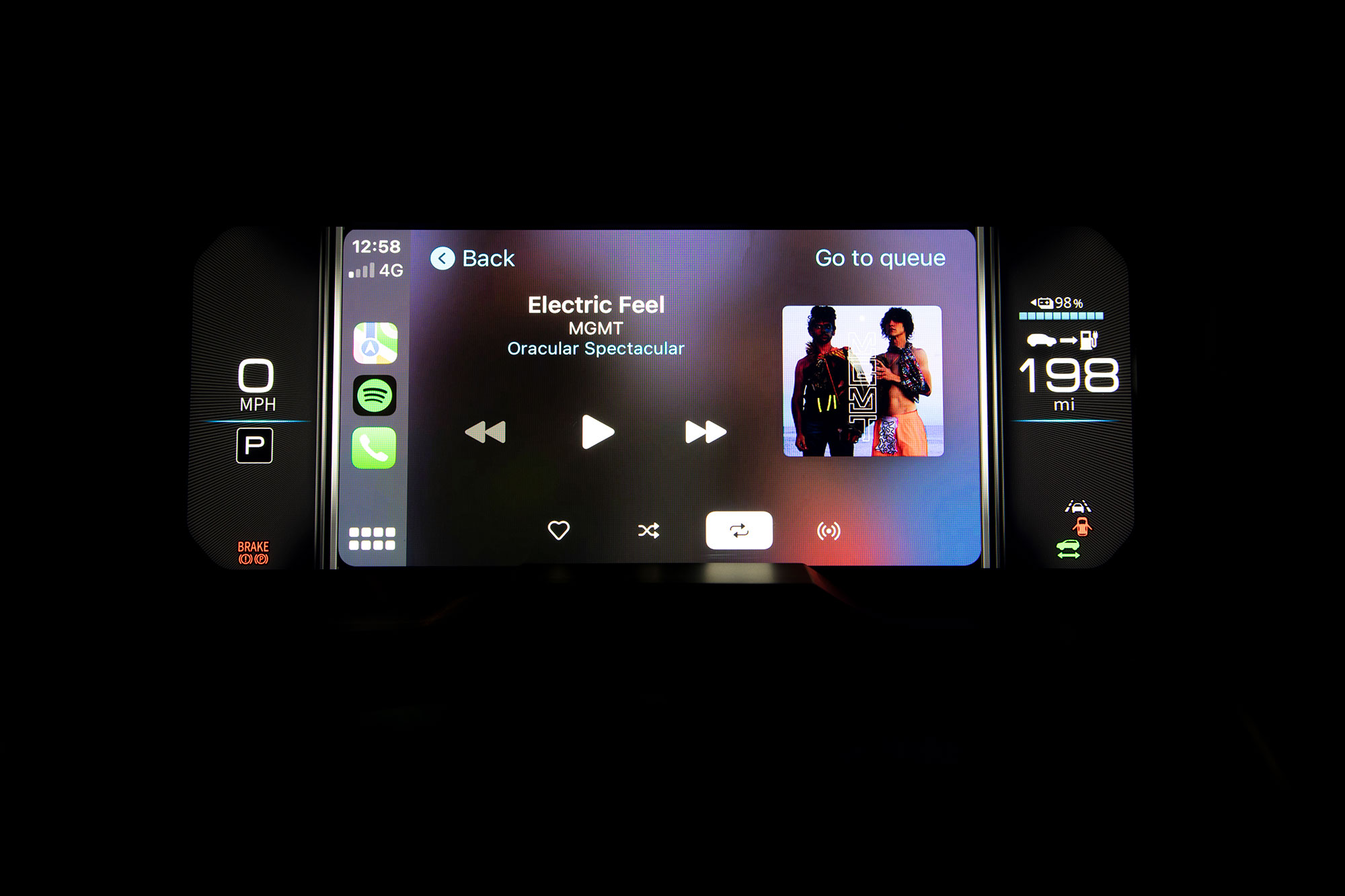 Digital instruments with smartphone mirroring